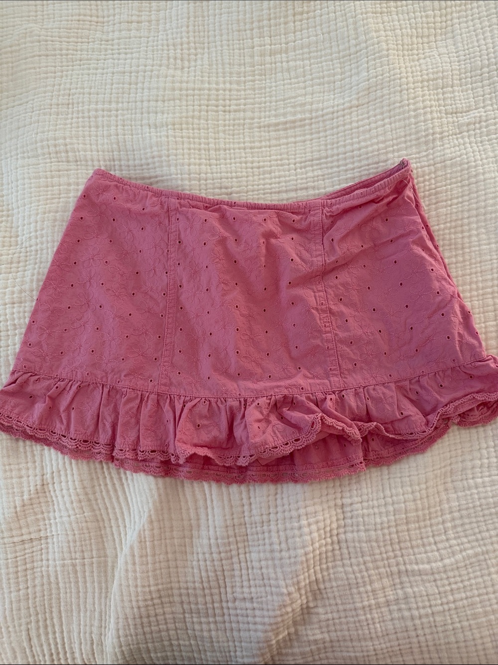 Pink Eyelet Ruffle Mini Skirt - Brand Unspecified
